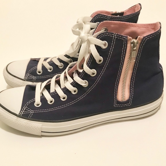 Converse Shoes - Converse Chuck Taylor Zip Women’s sneakers